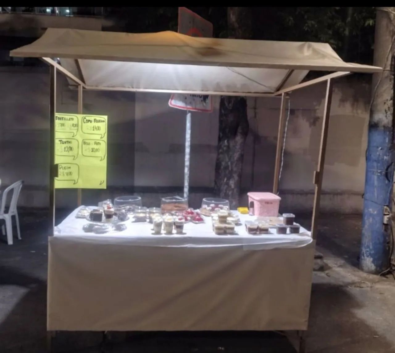Vendo Barraca  de ferro desmontável <br>