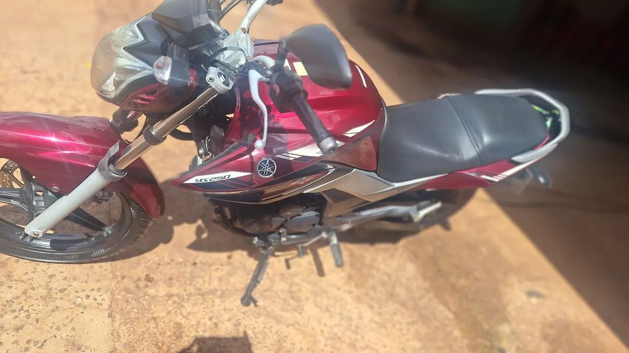 Moto  - Foto 3