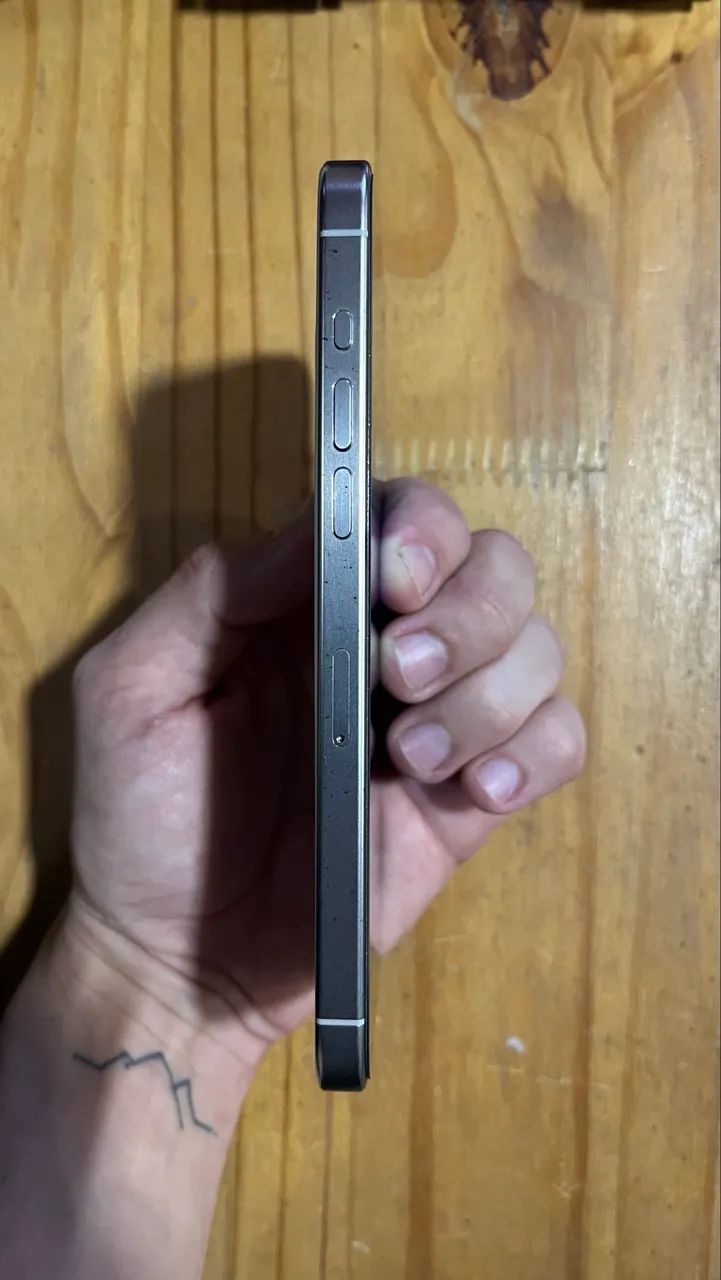 IPHONE 15 PRO MAX 512GB - Foto 3
