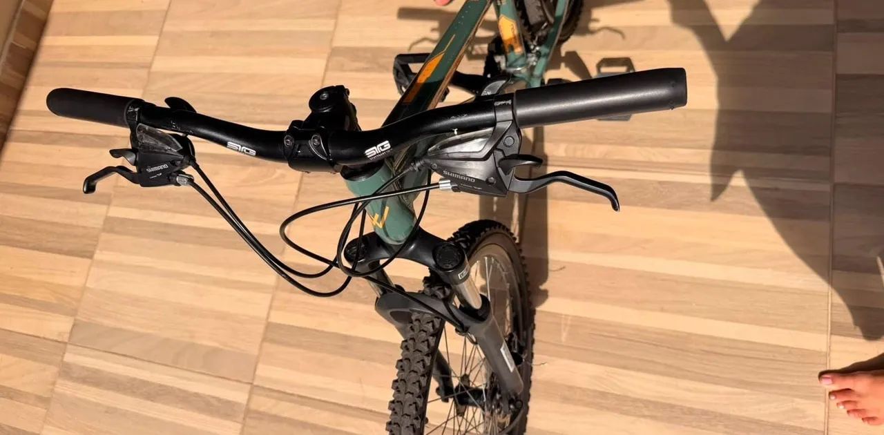 Bicicleta Colli Napoli Aro 24 - Foto 2