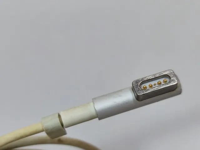 Fonte Apple Original Magsafe Macbook Air Pro V8x (Usado) - Foto 5