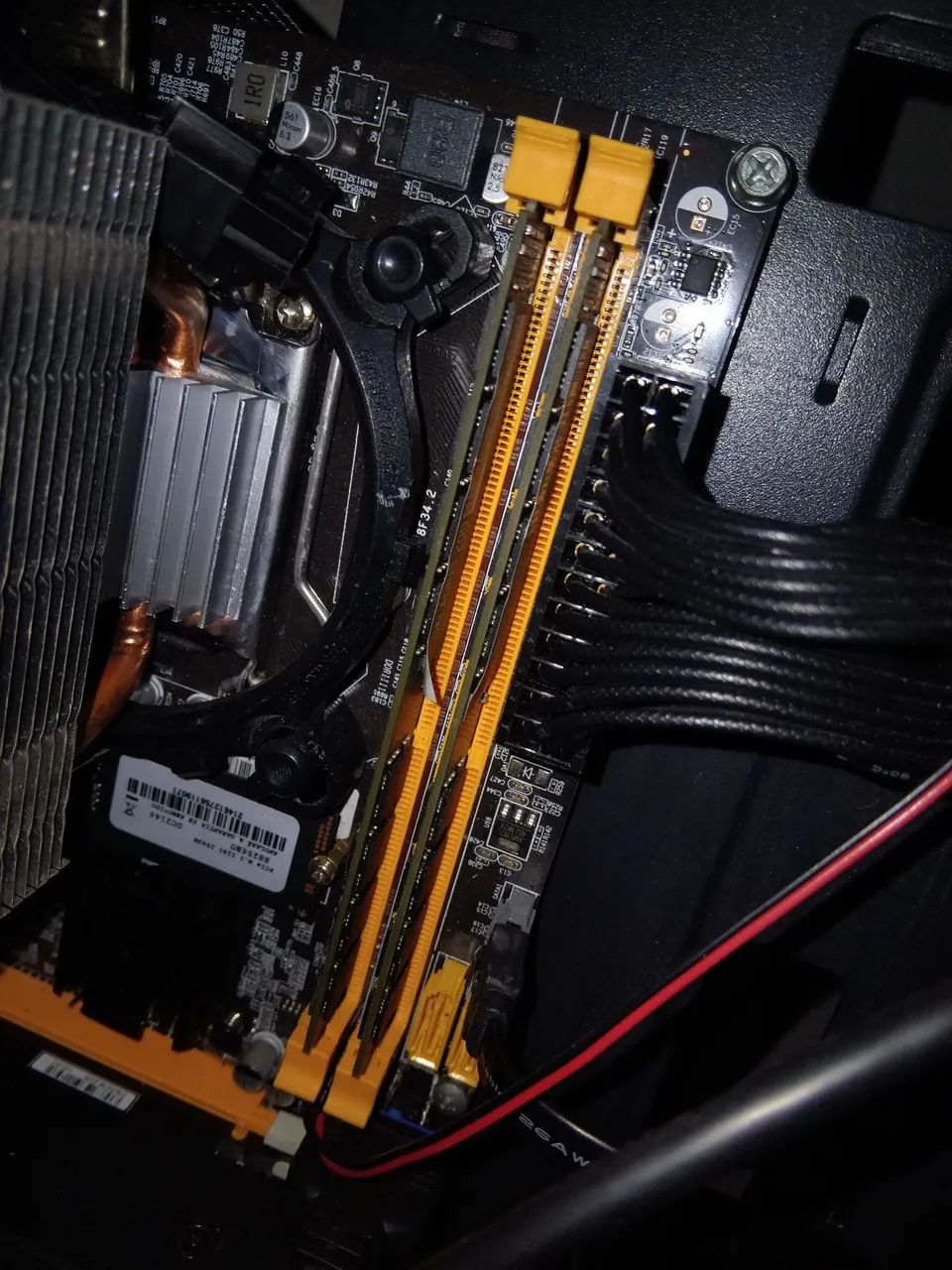 2 pentes 8 gigas ddr3