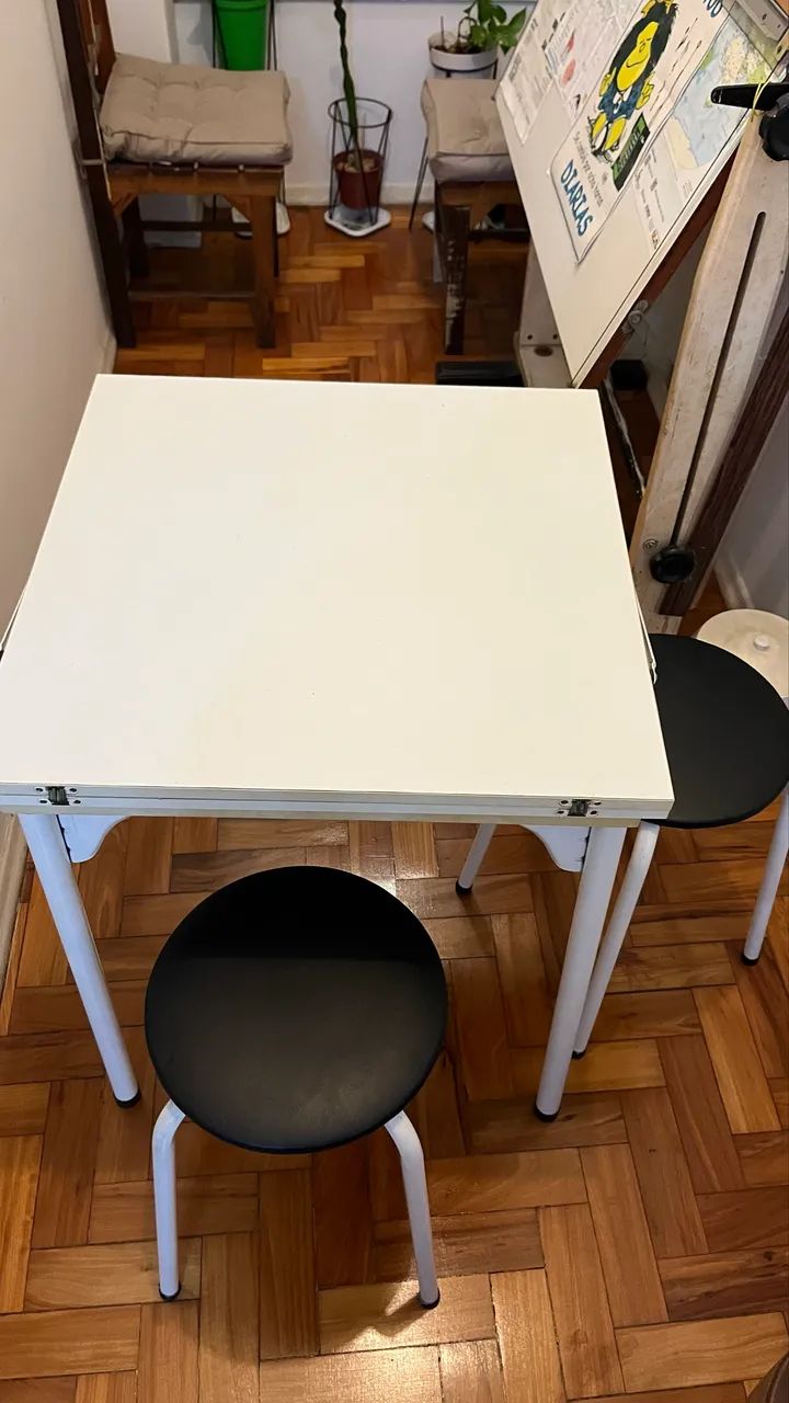 Mesa retrátil com banqueta  - Foto 3