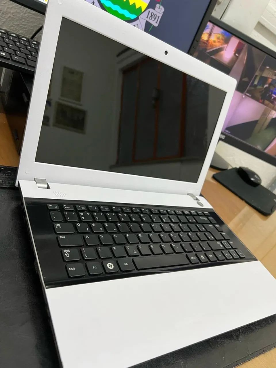 Notebook Samsung rv 411 novíssimo - Foto 3
