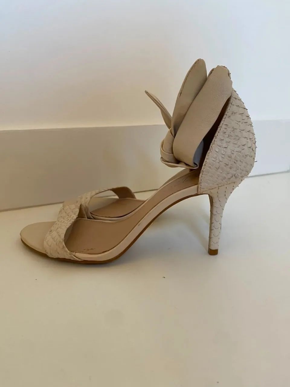 Sandália Arezzo - Foto 4