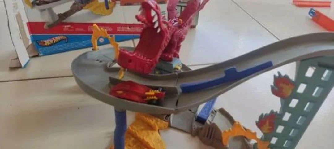 Playset Hot Wheels Dragon Destroyer - Foto 2