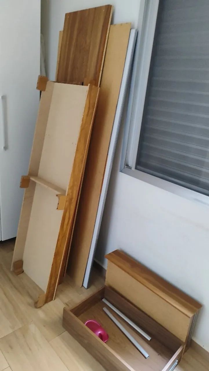 Guarda roupa duas portas com espelho  - Foto 4