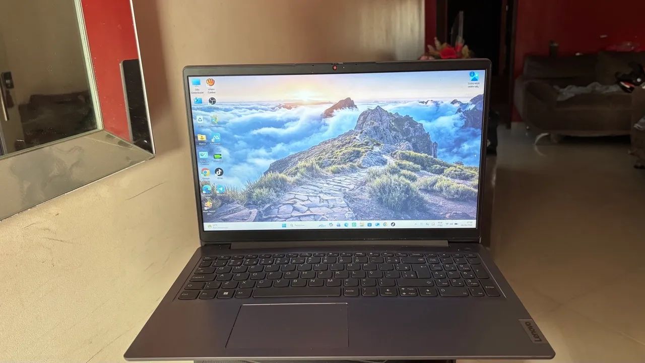 Notebook Lenovo IdeaPad  à venda - Foto 3