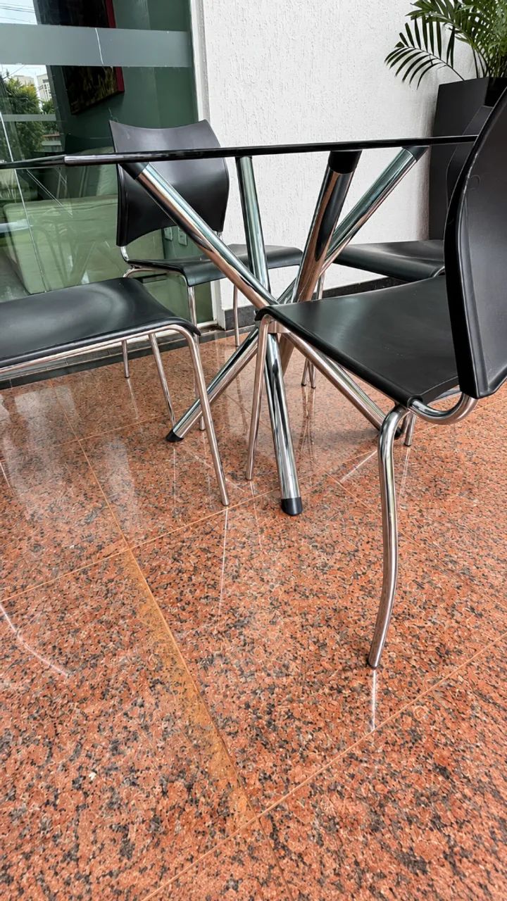Mesa de jantar quadrada  - Foto 4