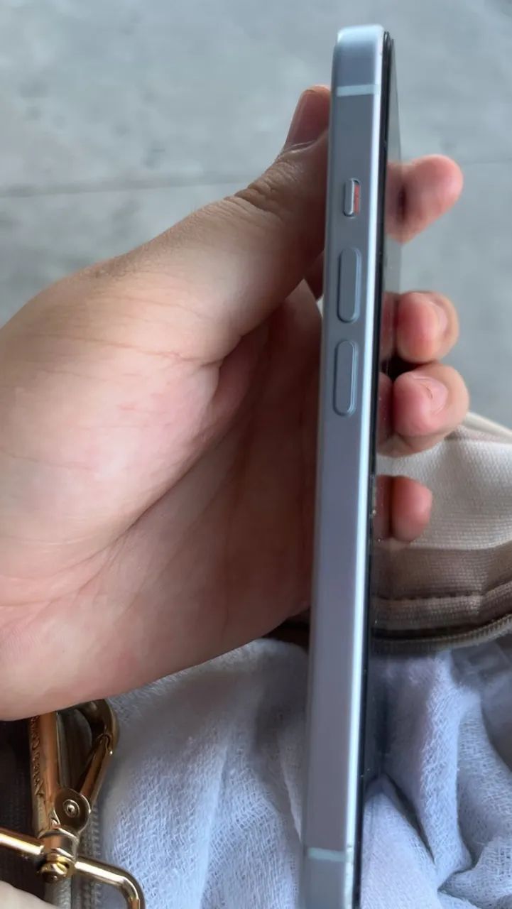 IPHONE 15  - Foto 3