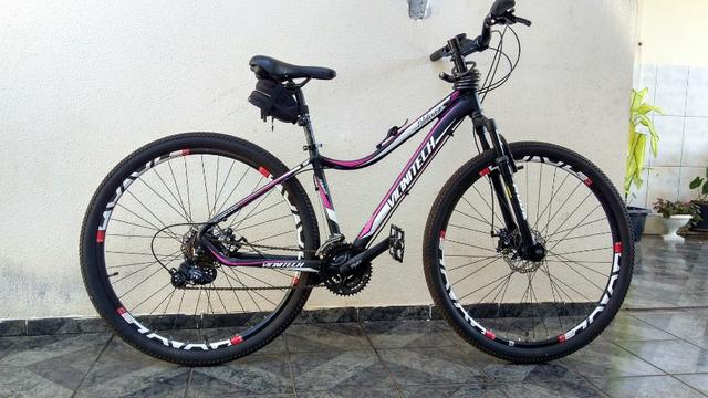 Mountain bike Aro 29 freio a Disco Seminovo - Foto 5