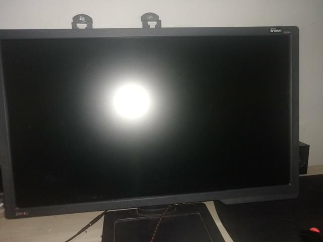 Monitor Benq XL2411 144hz - Foto 2