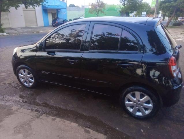 Nissan March 2014