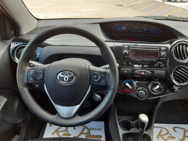 Toyota Etios XS 1.5 Automático 16/17 - Troco e Financio!! - Foto 10