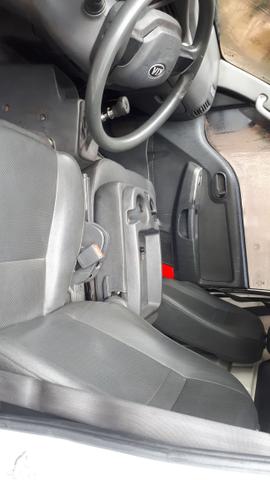 Kia bongo 2015 baú refrigerado - Foto 4
