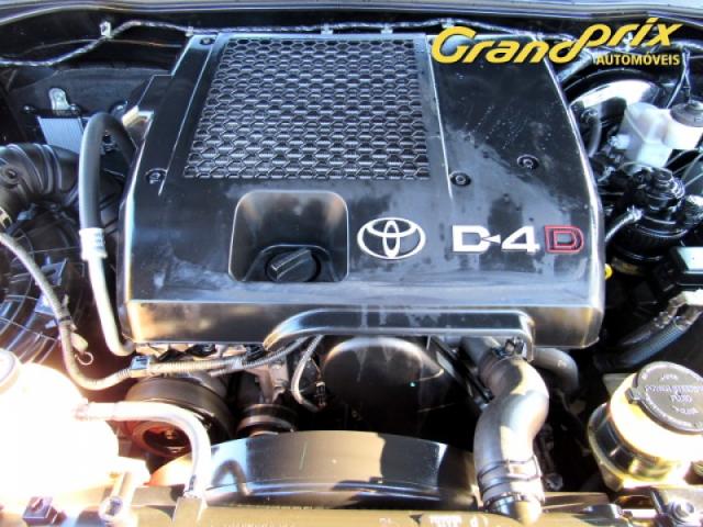 HILUX 2012 3.0 SRV 4X4 CD 16V TURBO INTERCOOLER DIESEL 4P AUTOMÁTICA PRETA COMPLETA TOP - Foto 9