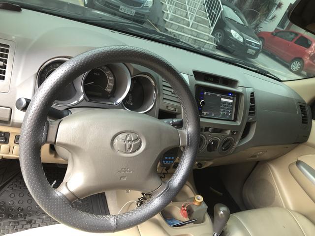 Hilux sw4 7 lugares GNV - Foto 11