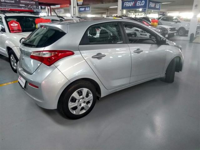 Hyundai HB20 1.0 Comfort 12v Flex 4p Manual 2017 - Foto 8