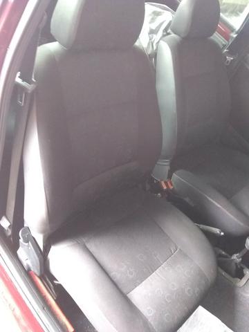 Vendo Fiat uno (faço troca aceito moto )leia o anúncio - Foto 3