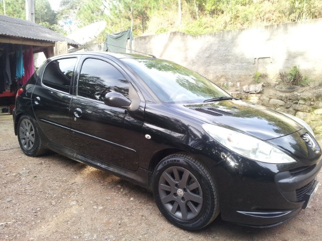 Peugeot 207 completo + bancos em couro - Foto 7