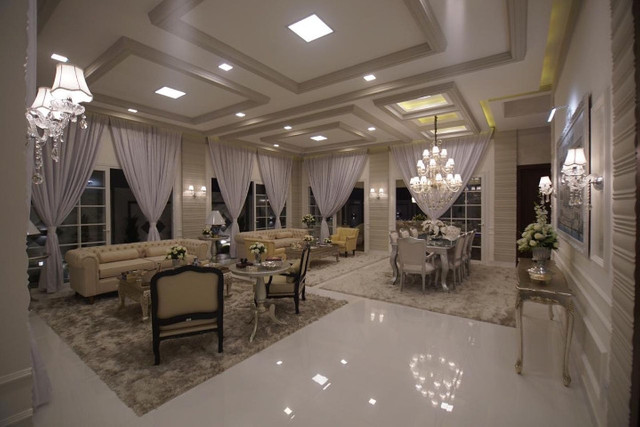 Mansão Cinematográfica - 490m² - 5 suítes - Mobiliada e Decorada - Foto 8