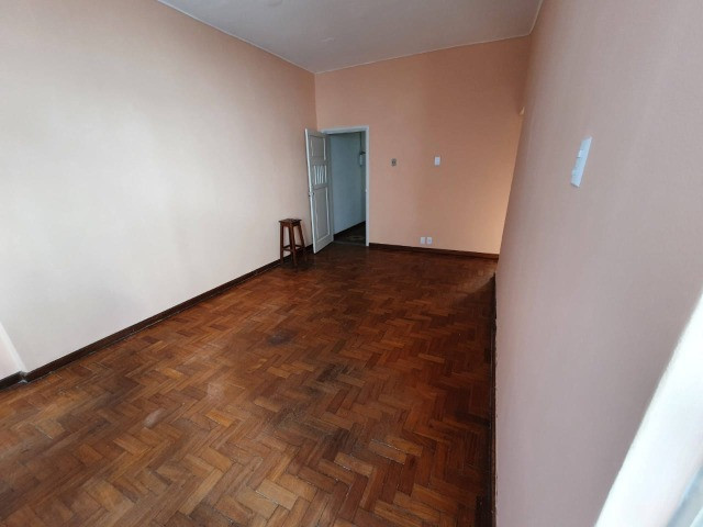 Barra.Jardim Brasil.AP 2/4 com 90 m2,dependencia.Segundo Andar.Bem Localizado.R$ 244.999 - Foto 12