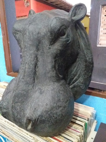 Escultura - Cabeça de Hipopótamo - Foto 2