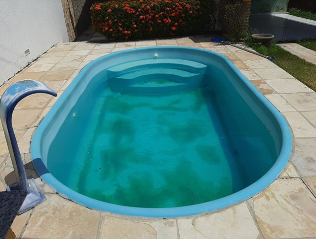 Aluga-se casa no alto com 3/4 com piscina - Foto 9