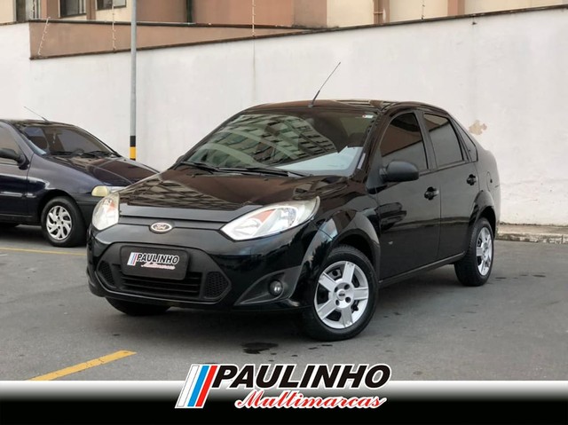 FIESTA 1.6 SEDAN SE COMPLETO 2014