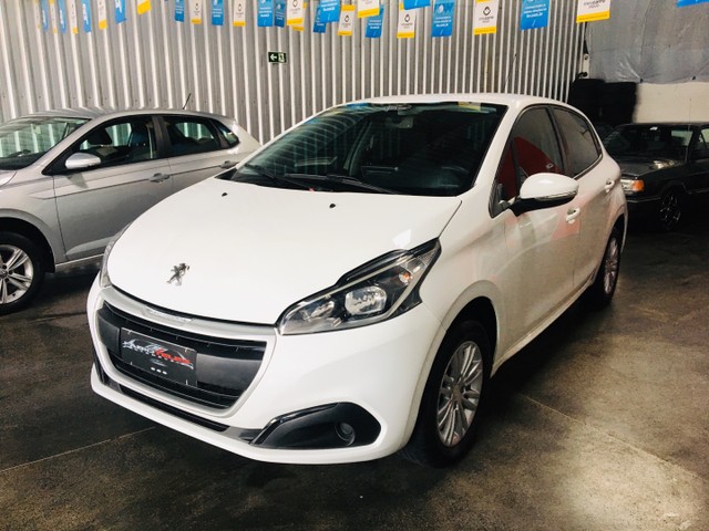 PEUGEOT 208 ACTIVE 1.2 MANUAL 2017/18