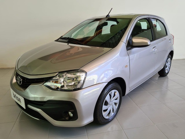 TOYOTA ETIOS 1.5 XS AUTOMÁTICO 2018 COMPLETO