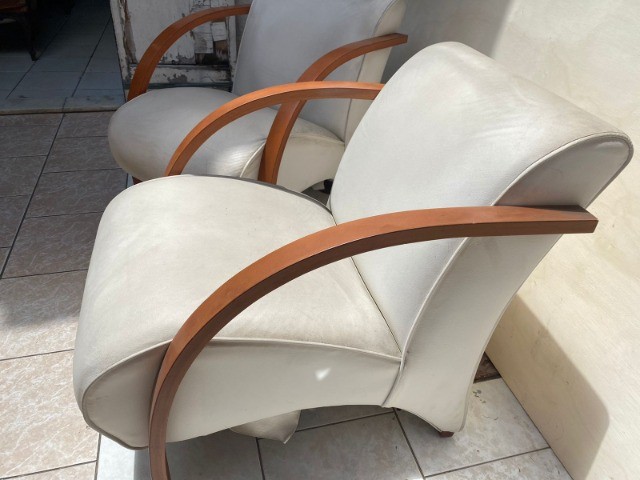 Par de Poltronas em Couro Sintético - Foto 3
