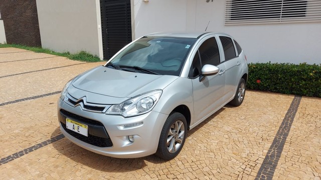 CITROEN C3 ATTRACTION 1.2 PRATA