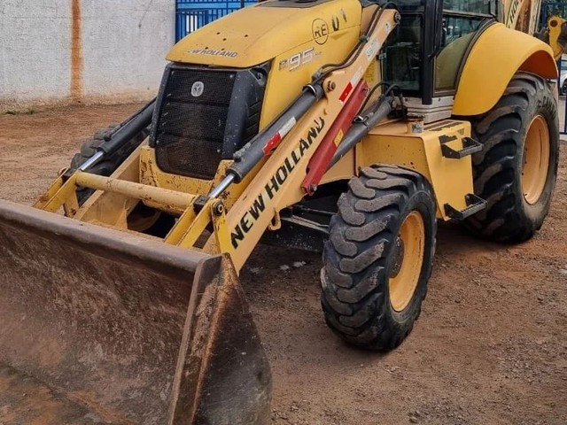 RETRO ESCAVADEIRA  - Foto 2