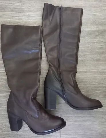 Bota de Couro num 38