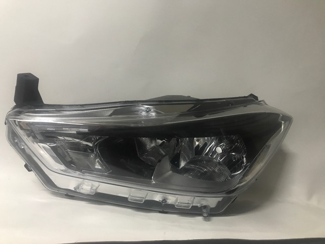 Farol Nissan Kicks  - Foto 2