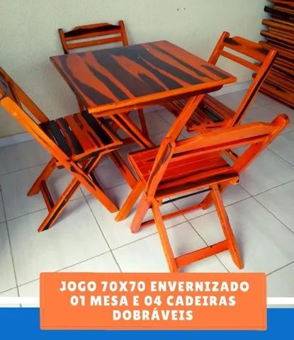 JOGO DE MESA 70x70 C/ 04 CADEIRAS DOBRÁVEIS EM MADEIRA - Bar