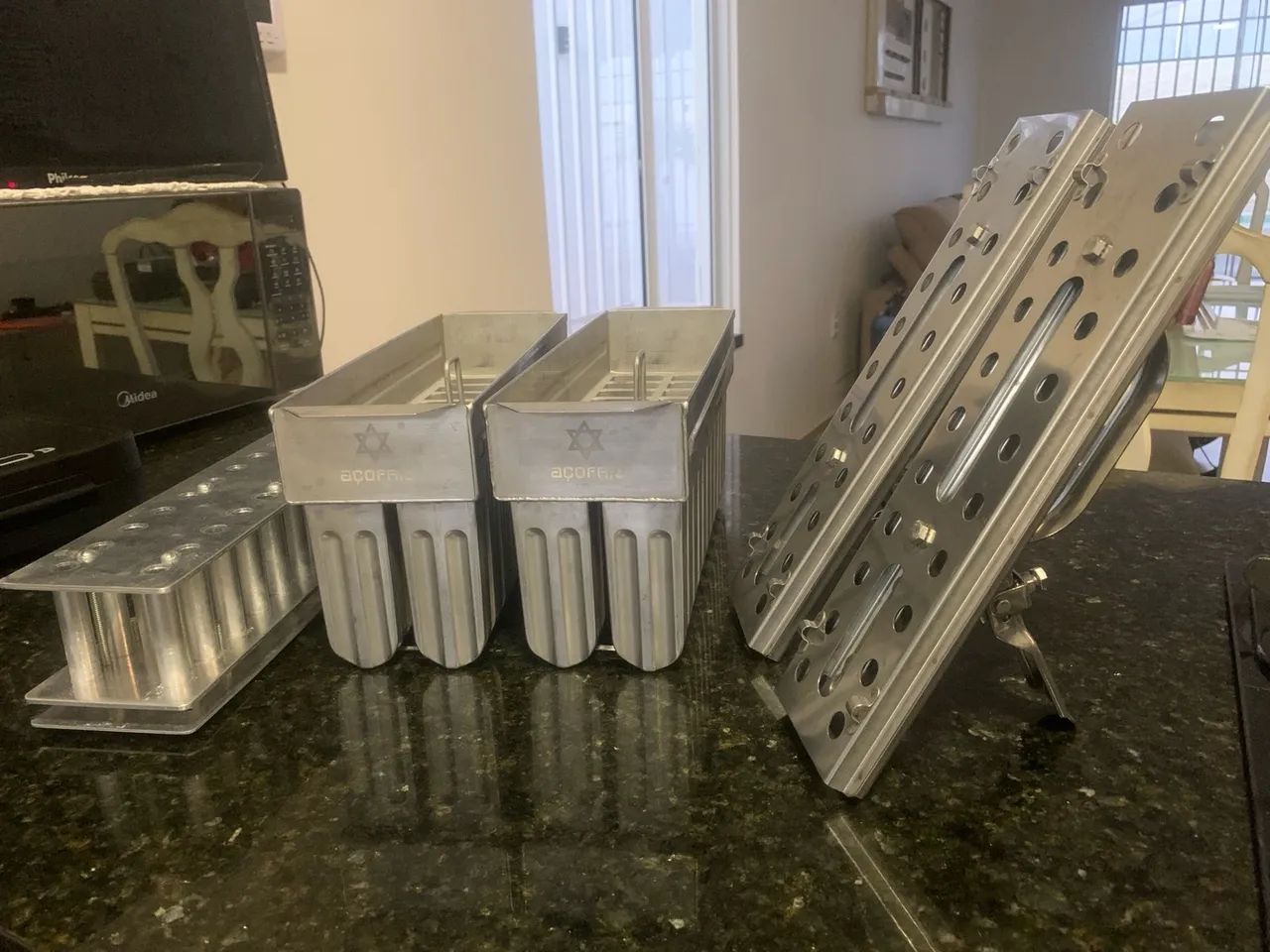 Máquina de picolés com 2 formas completas - Foto 4