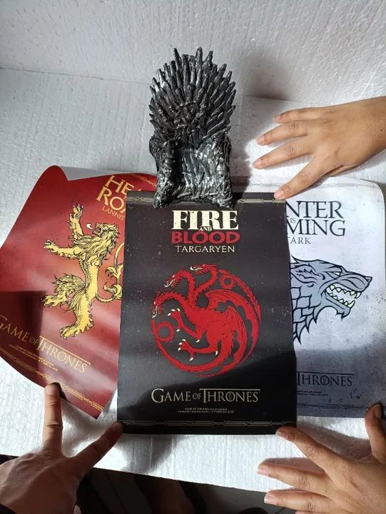 ACTION FIGURE TRONO DE FERRO - GOT - Foto 3