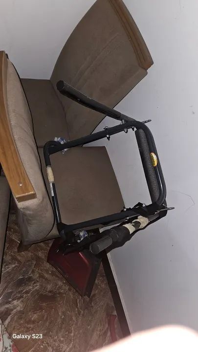 Suporte de bike para colocar em carro - Foto 2