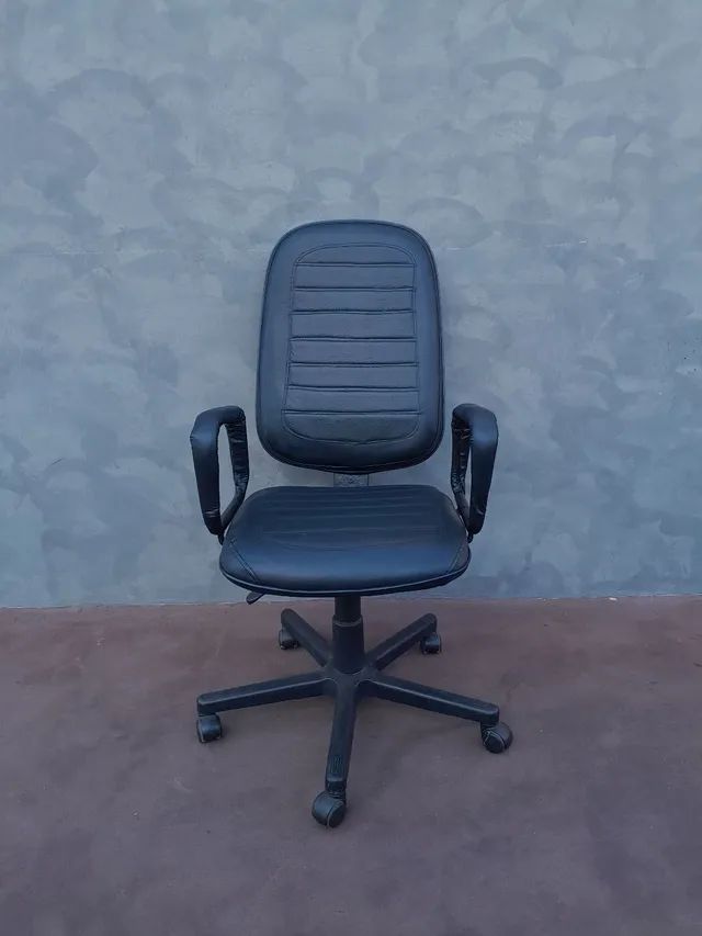 CADEIRA GIRATÓRIA, LEIAM: - Foto 3