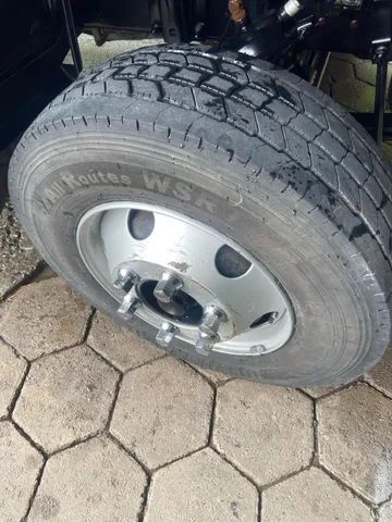 Cargo 1119 bau 6 metros - Foto 5