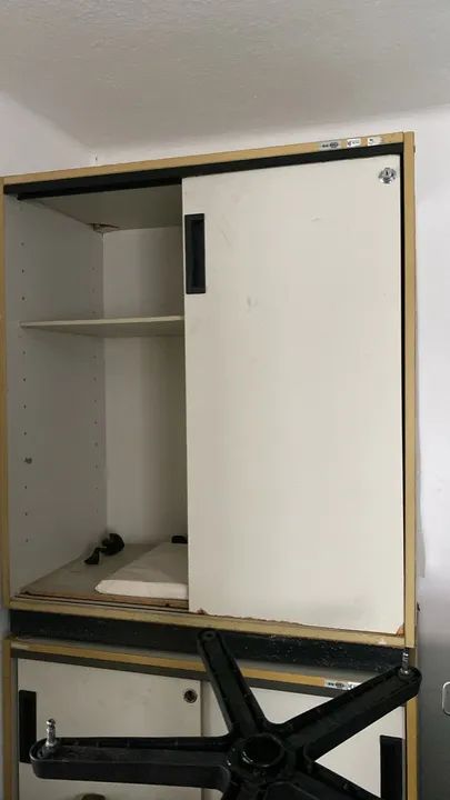 Armário de escritório 