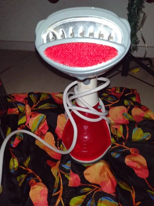 Vaporizador e Ferro de Passar Roupa Black Decker Modelo BDV2000V Higienizador 110V - Foto 4