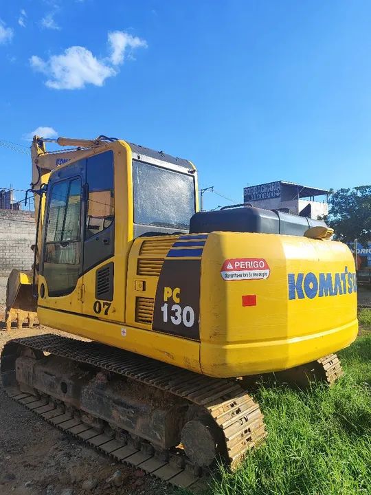 Escavadeira komatsu 2013 Pc 130