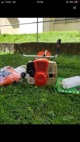 Vendo uma rocadeira gasolina nova barato nunca foi usada completa com todos os acessórios 
