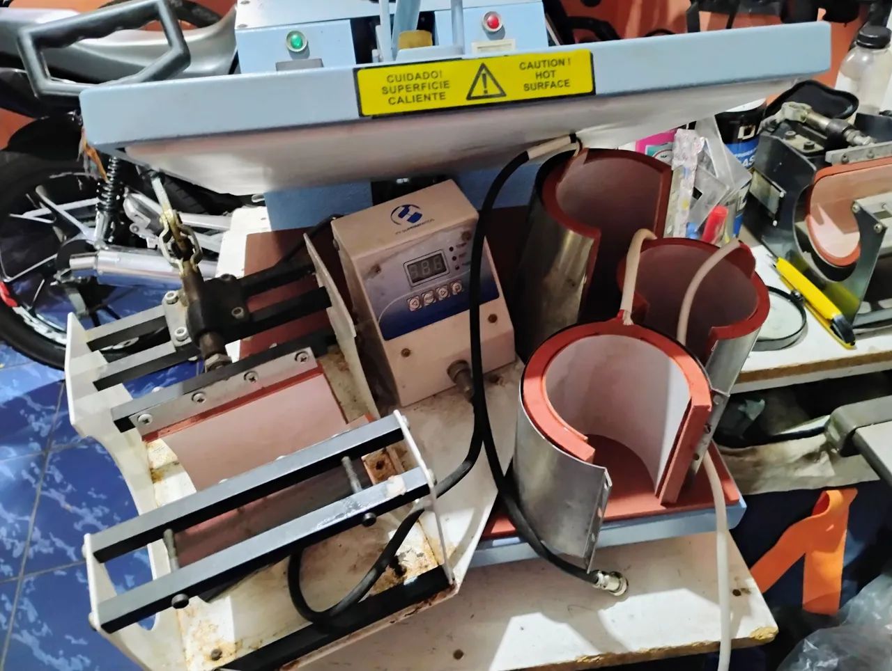 Máquina de Sublimação de Canecas