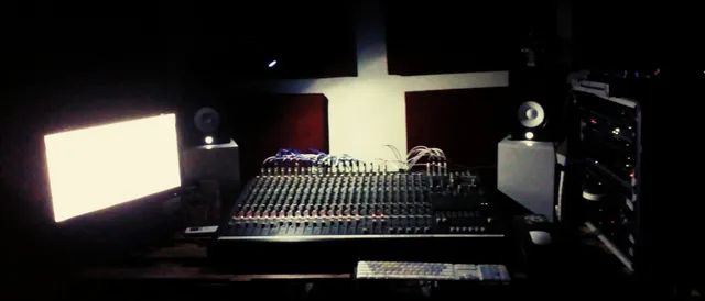 Mesa Mackie 24 canais - Foto 5