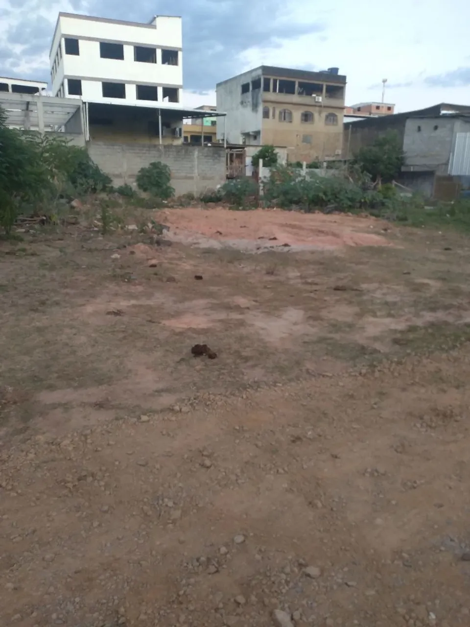 Lote a venda em vila Betânia Viana