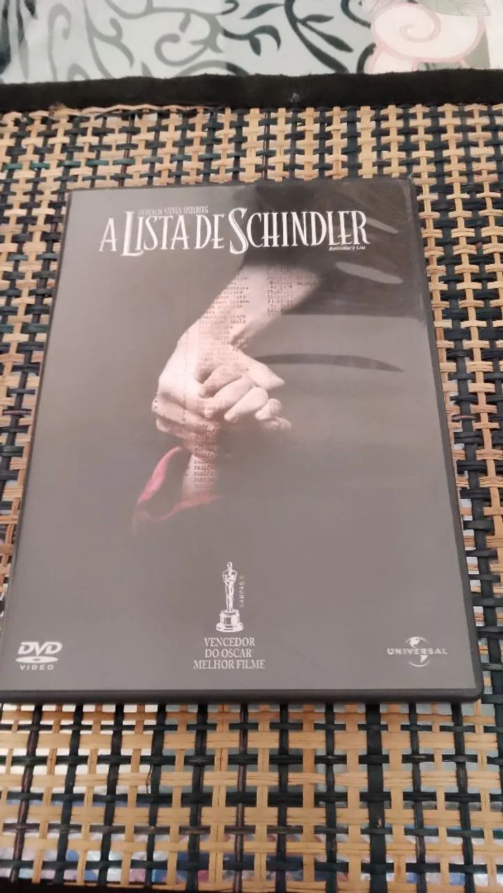 DVD DUPLO - A LISTA DE SCHINDLER - UM FILME DE STEVEN SPIELBERG 